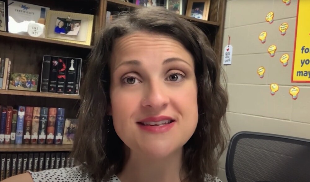 Teacher Amanda Dunn