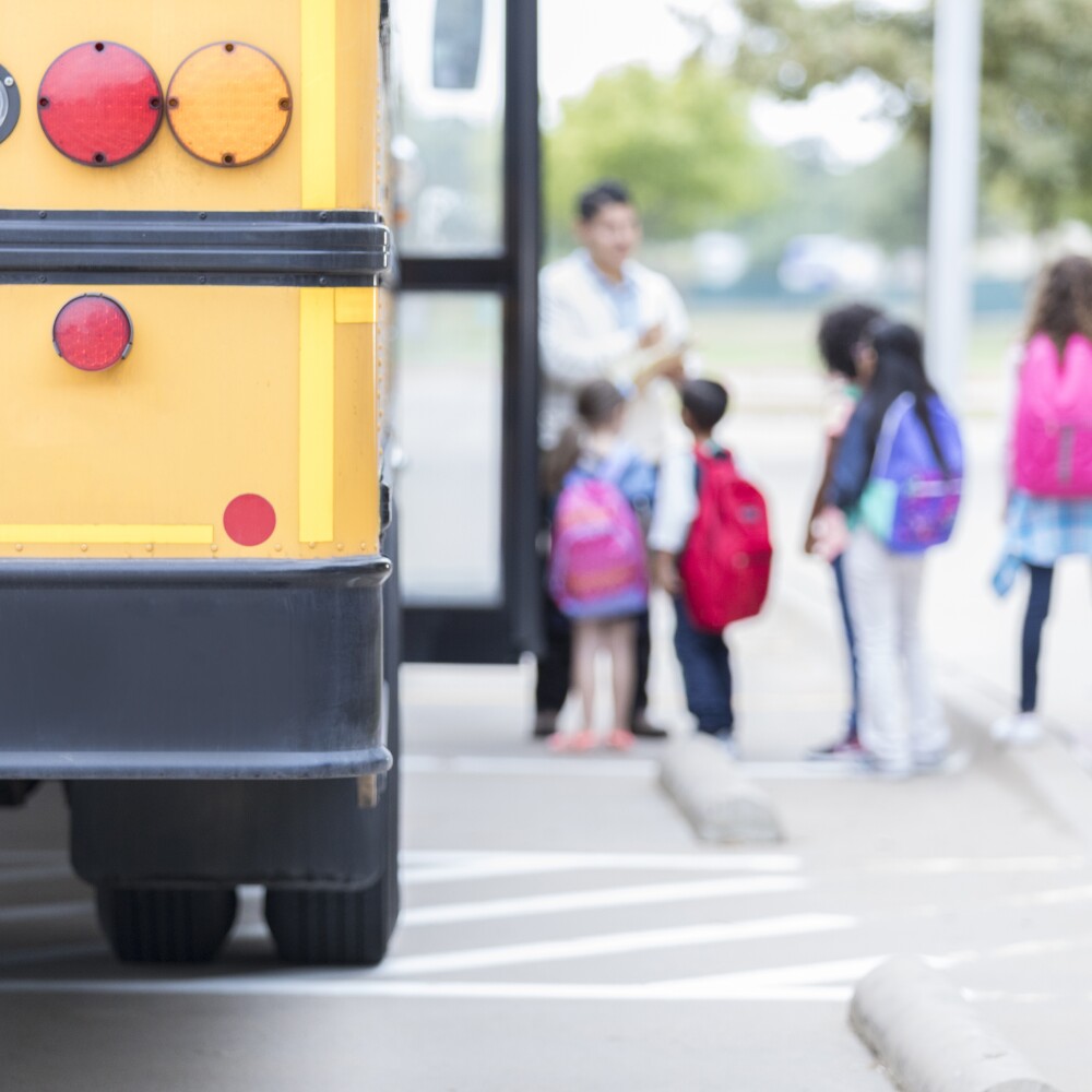K12Education_Bus_Students