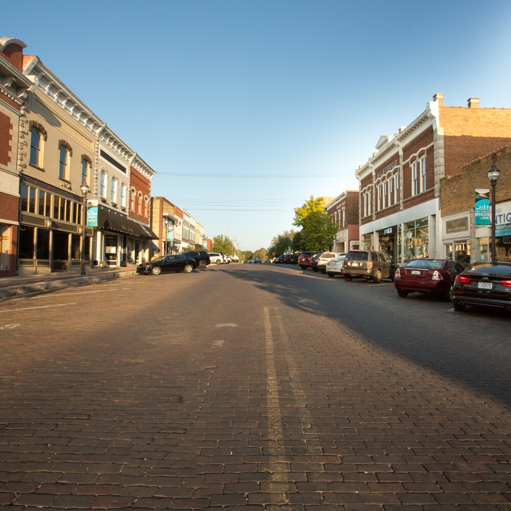 Rogers, Arkansas downtown street