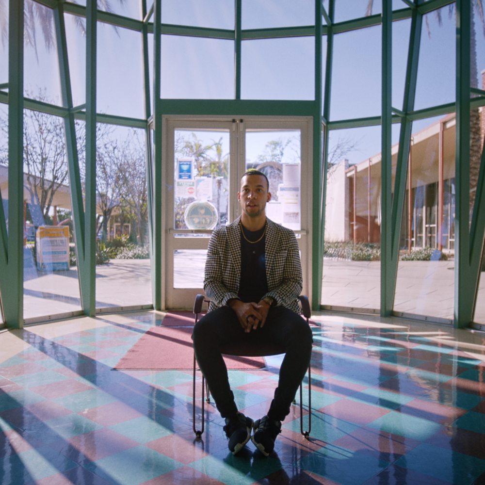 WeThrive Education. DaQuan Oliver in chair