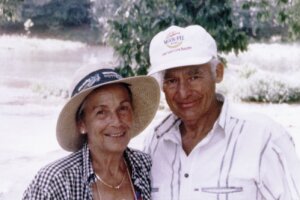 Sam and Helen Walton in 1989