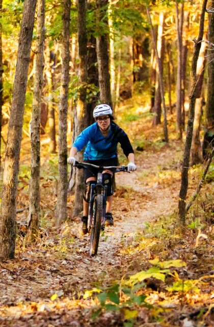 MTB women hero.jpg