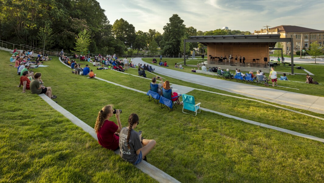 Siloam Springs Memorial Park amphitheater
