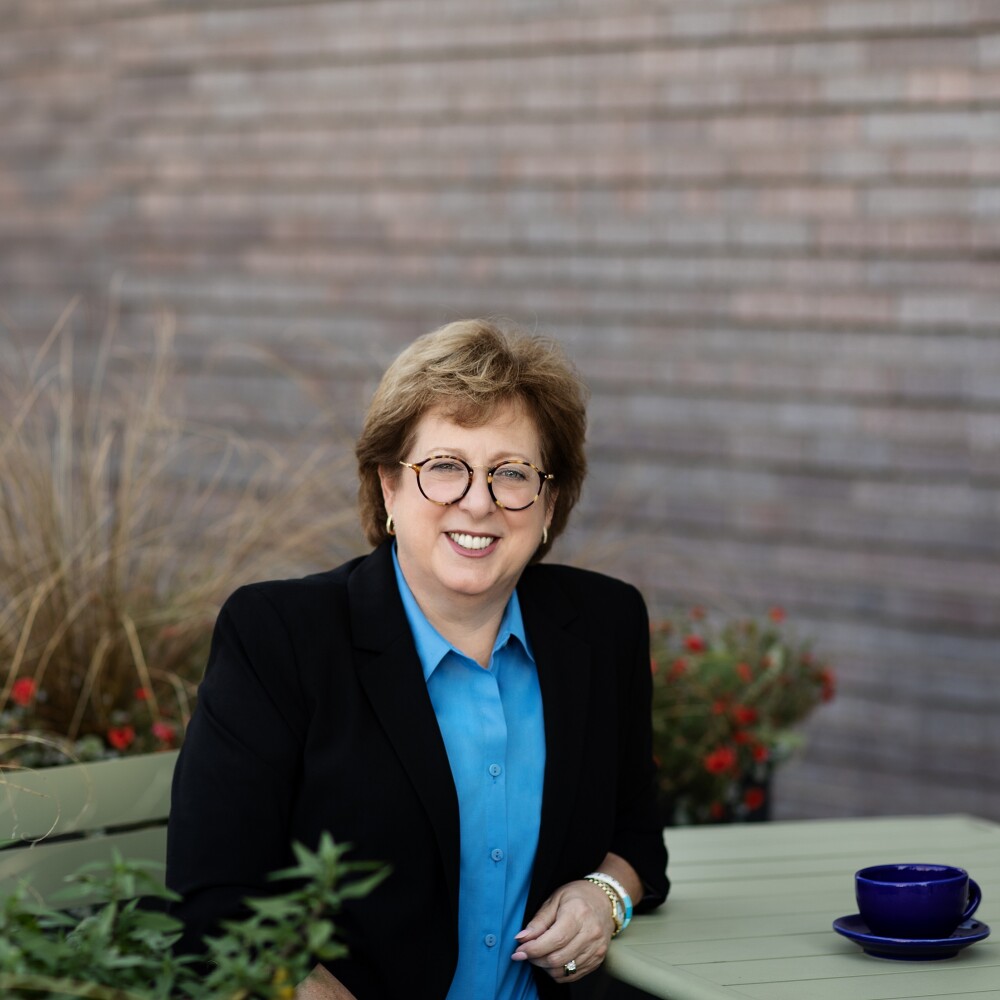 Caryl Stern_casual shot with coffee mug